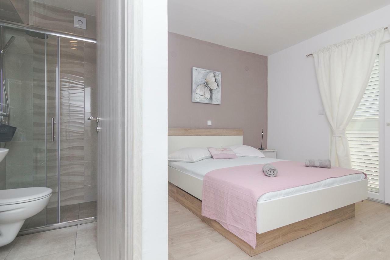 Apartments A&B Makarska Eksteriør bilde