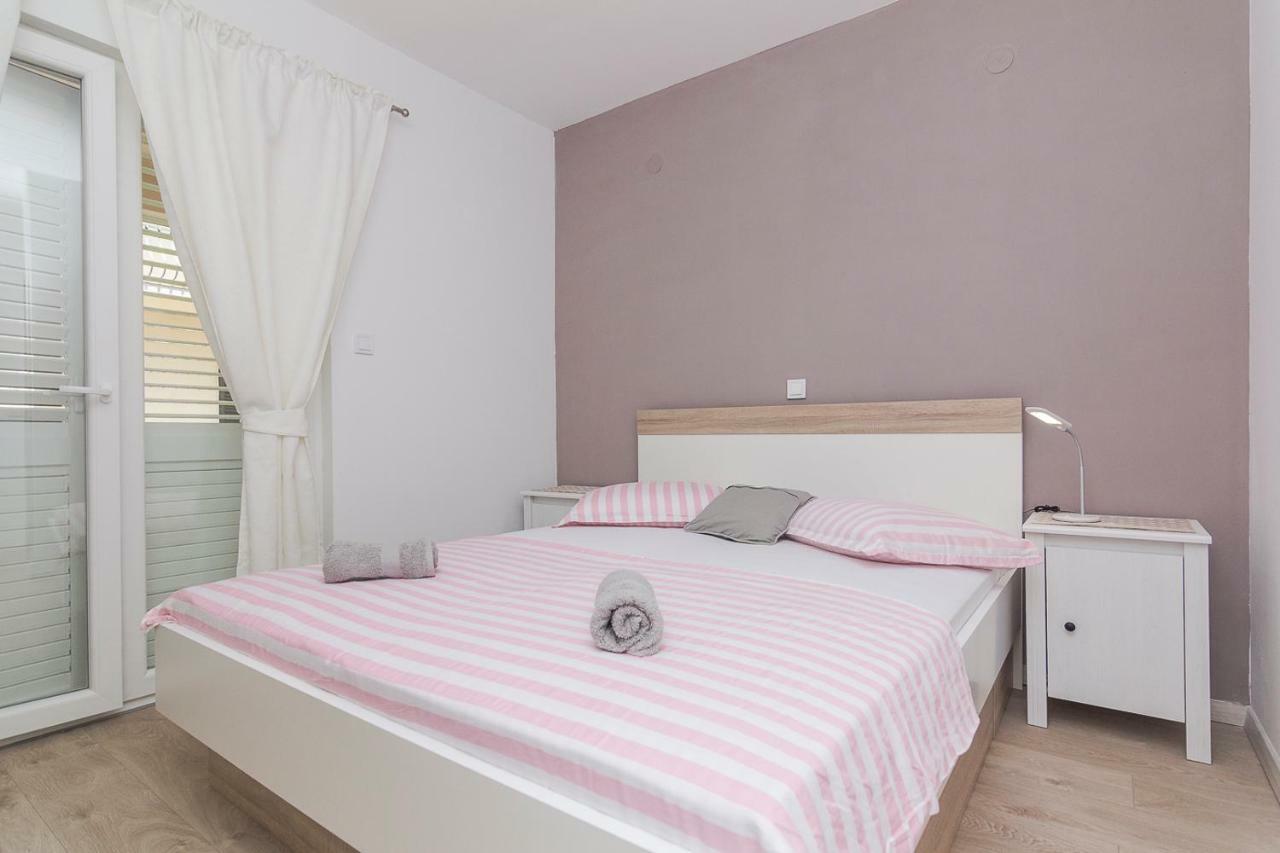 Apartments A&B Makarska Eksteriør bilde